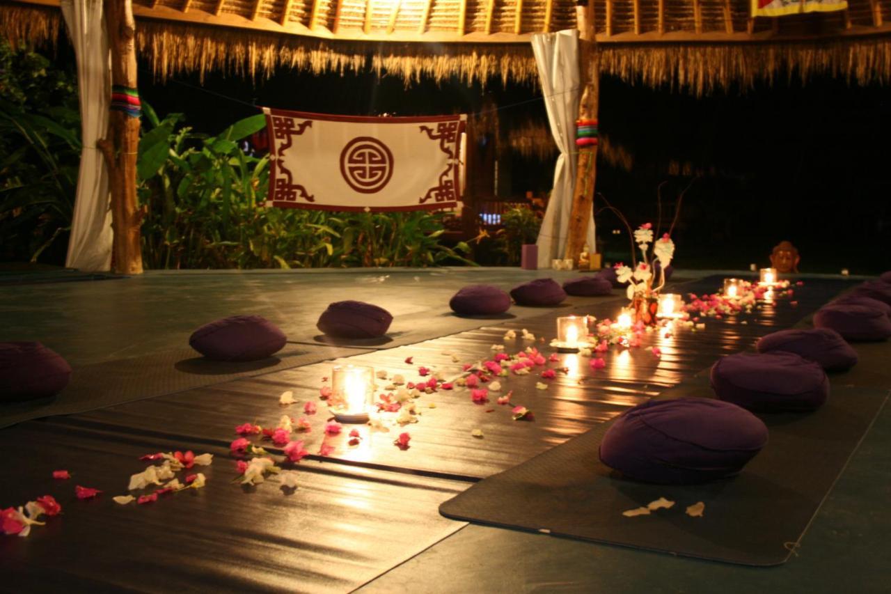 H2O Peaceful Yoga Resort Gili Air Esterno foto