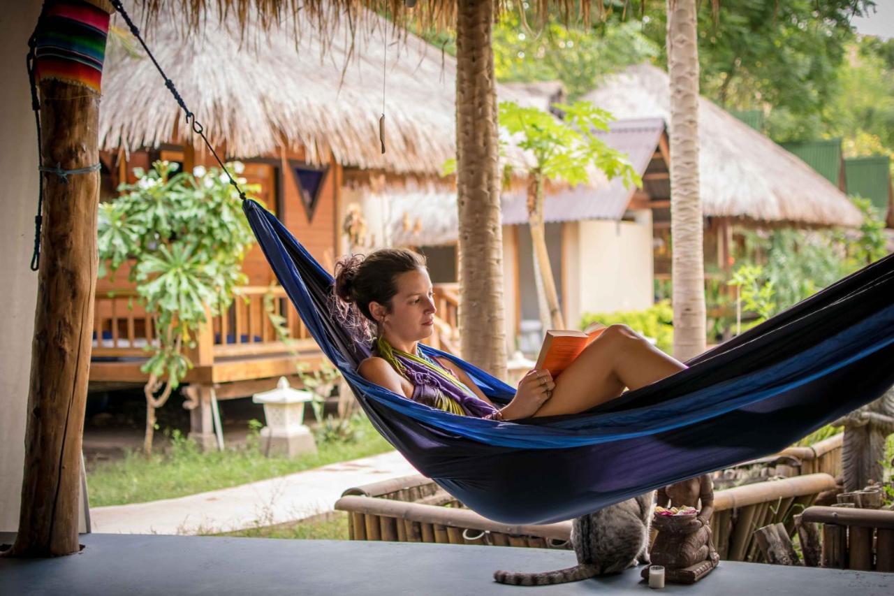 H2O Peaceful Yoga Resort Gili Air Esterno foto